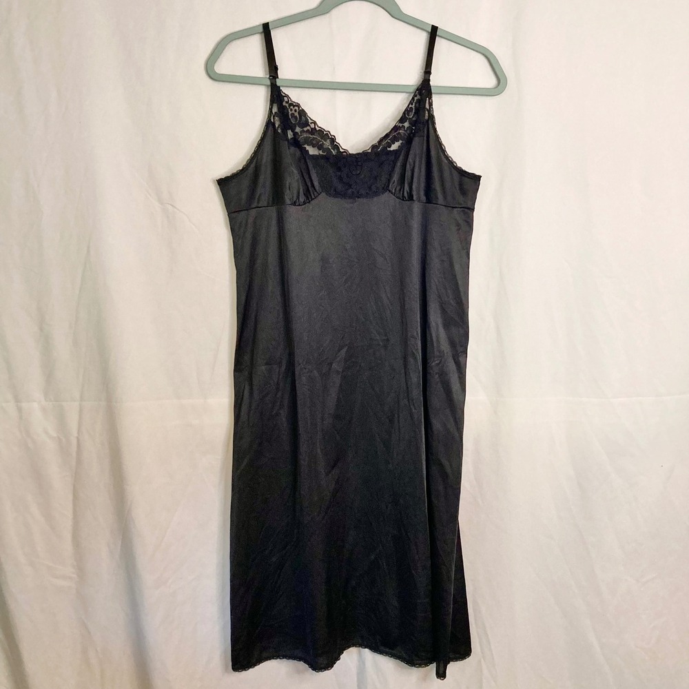 Vintage Y2K Vassarette Black Lace Trim Silky Midi Slip Dress Lingerie 38/44 Goth